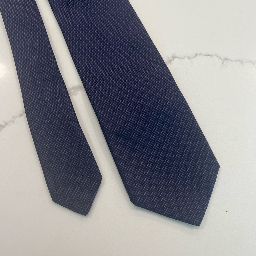 Andrew’s Ties 100% Silk Tie